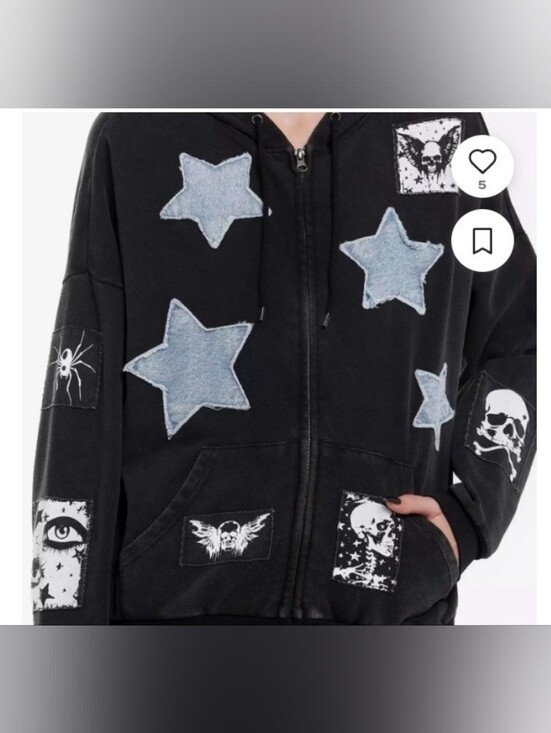 Hot Topic Tops - Hot Topic Social Collison Skull Stars Hoodie